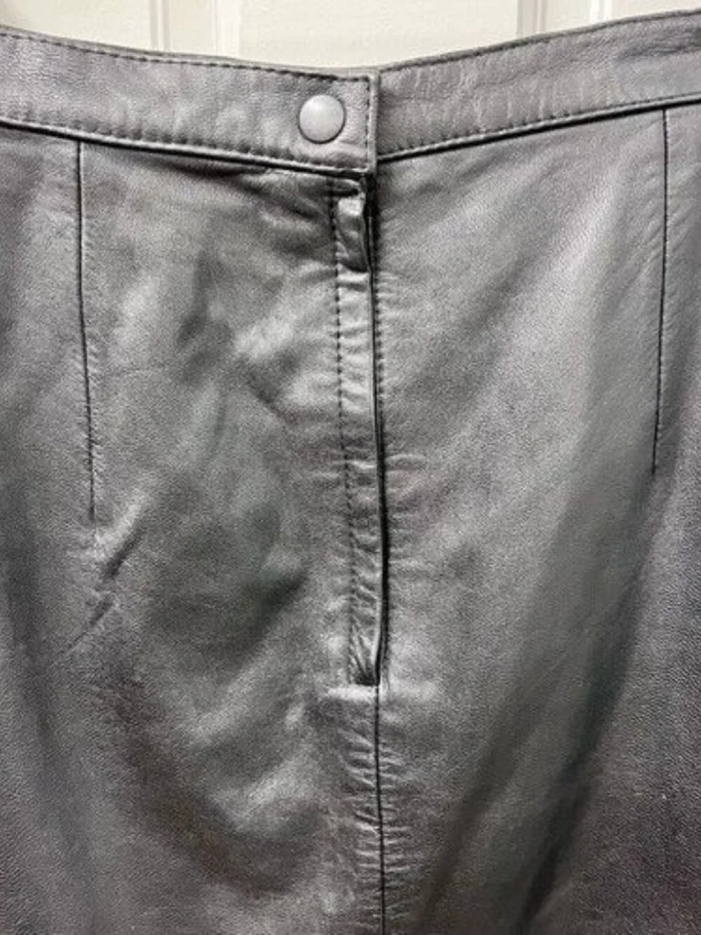 VIntage 80's Black Leather Skirt Size 10 (27) BB Dakota Pencil Knee Length